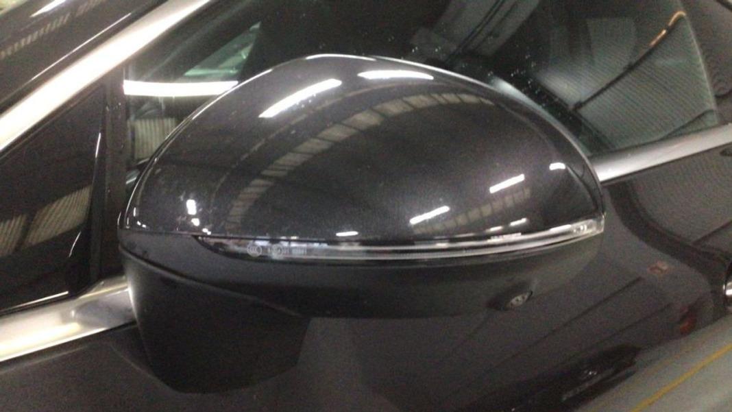 Mercedes Cle CLE 300 e con tecnología híbrida EQ