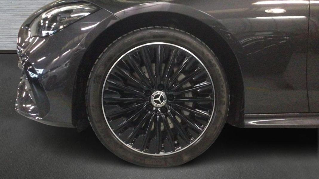 Mercedes Cle CLE 300 e con tecnología híbrida EQ