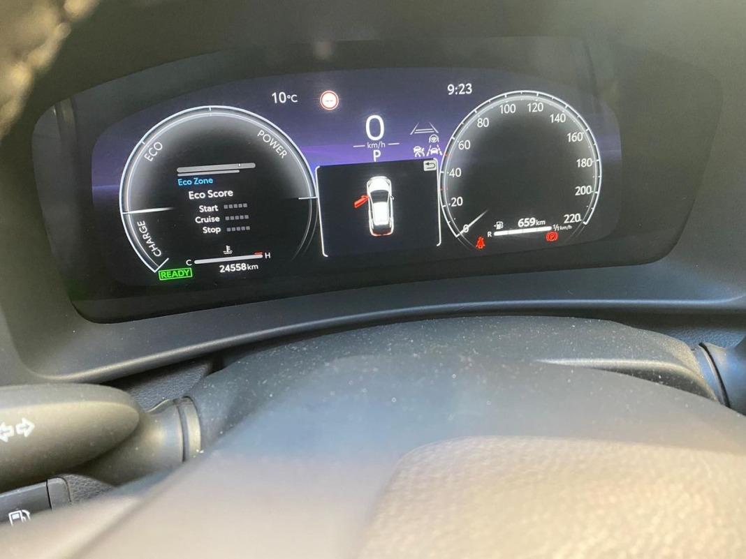 Toyota C-hr 1.8 Advance Hybrid 140