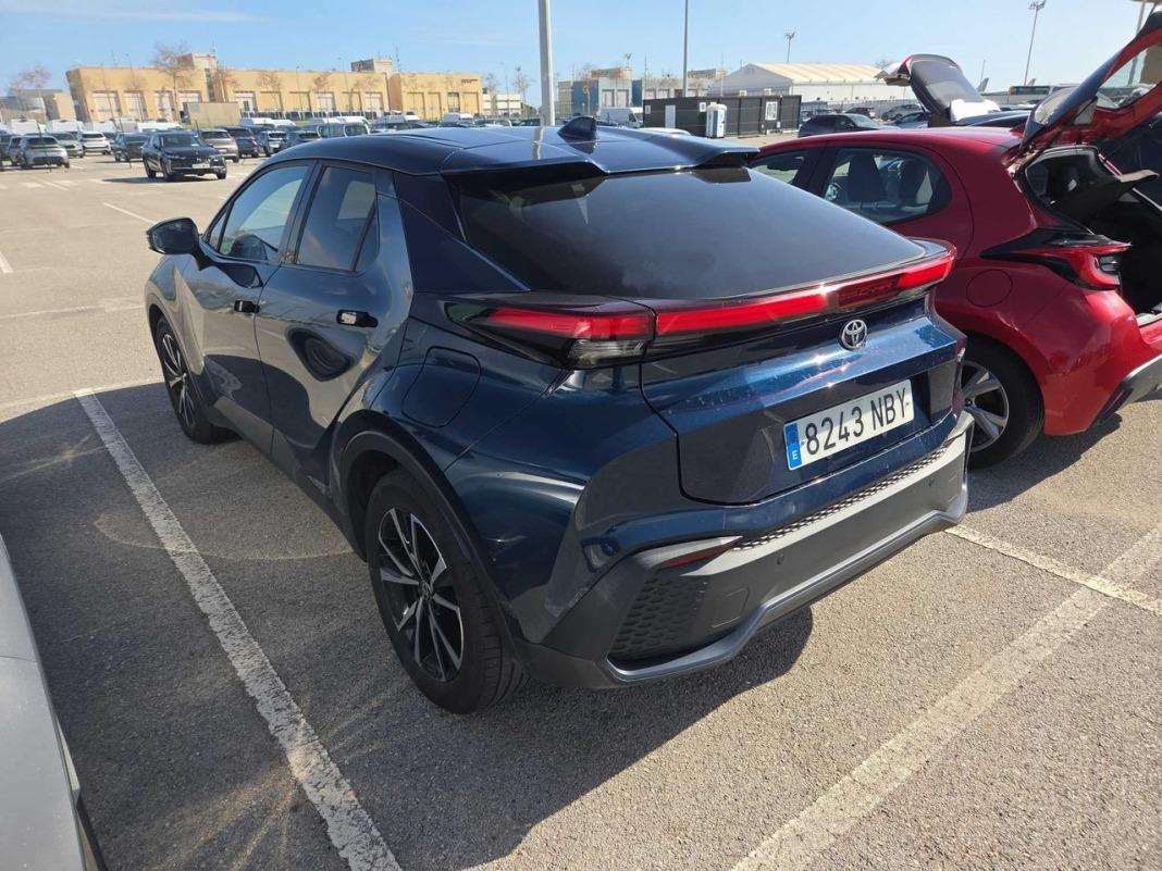 Toyota C-hr 1.8 Advance Hybrid 140