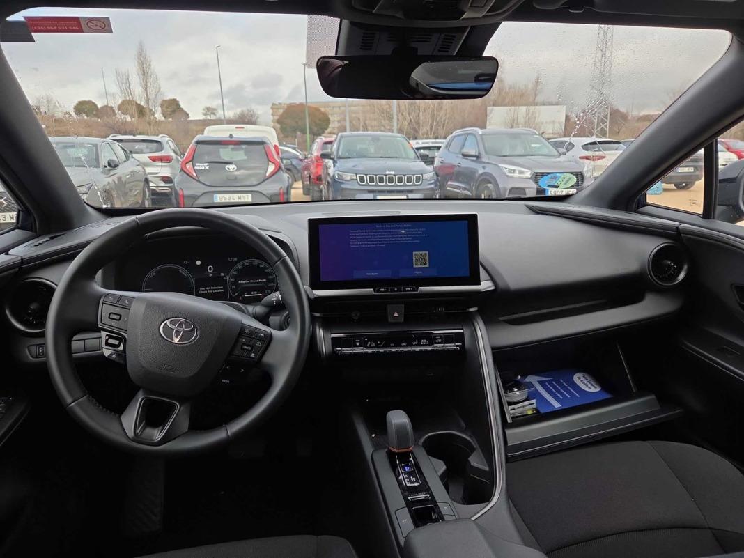 Toyota C-hr 1.8 Advance Hybrid 140