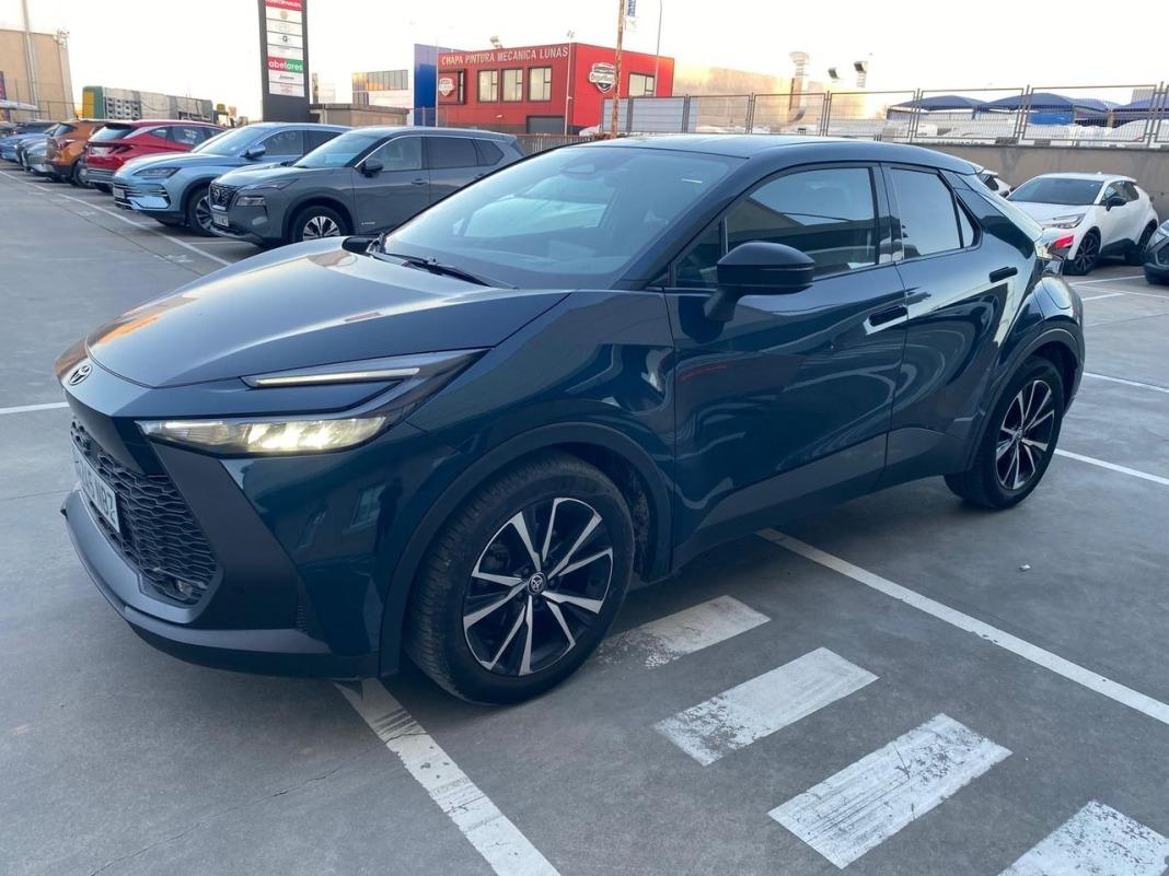 Toyota C-hr 1.8 Advance Hybrid 140