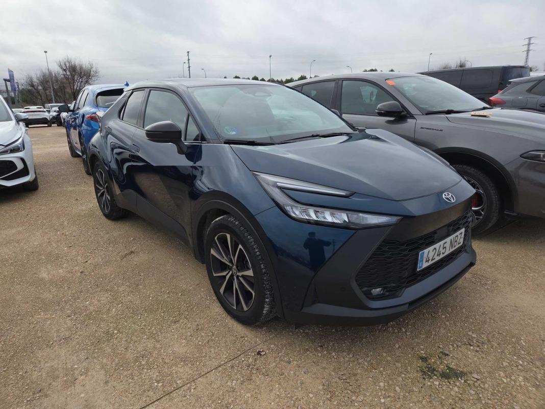 Toyota C-hr 1.8 Advance Hybrid 140