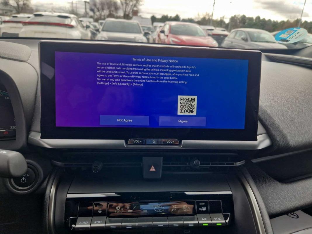 Toyota C-hr 1.8 Advance Hybrid 140