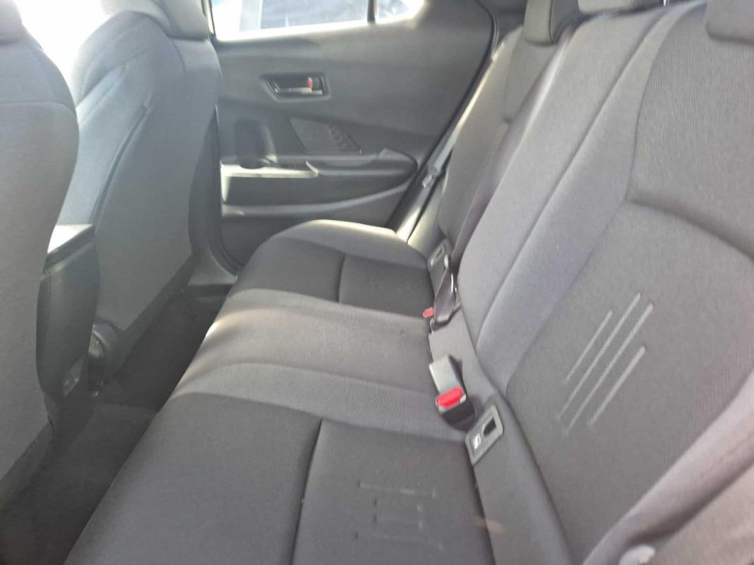 Toyota C-hr 1.8 Advance Hybrid 140