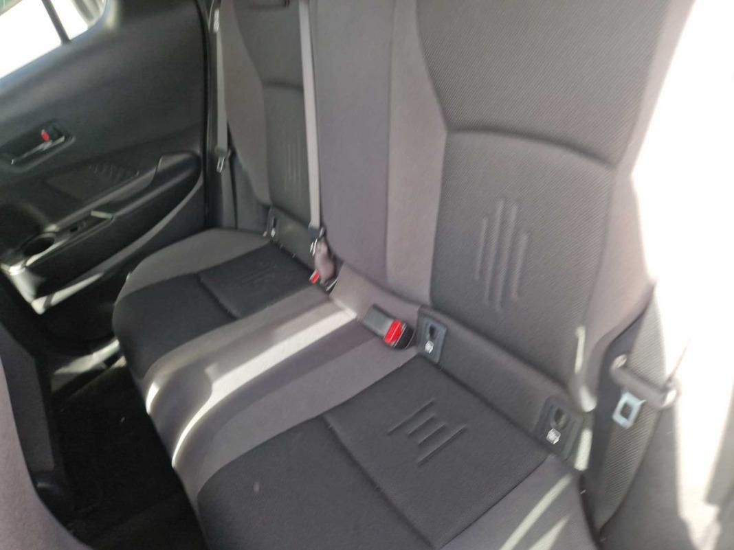 Toyota C-hr 1.8 Advance Hybrid 140