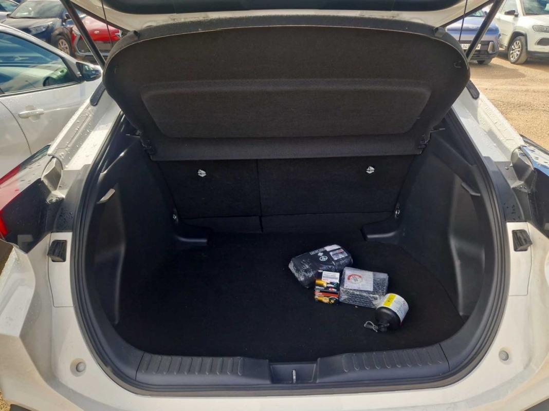 Toyota C-hr 1.8 Advance Hybrid 140