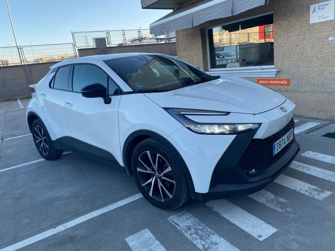 Toyota C-hr 1.8 Advance Hybrid 140