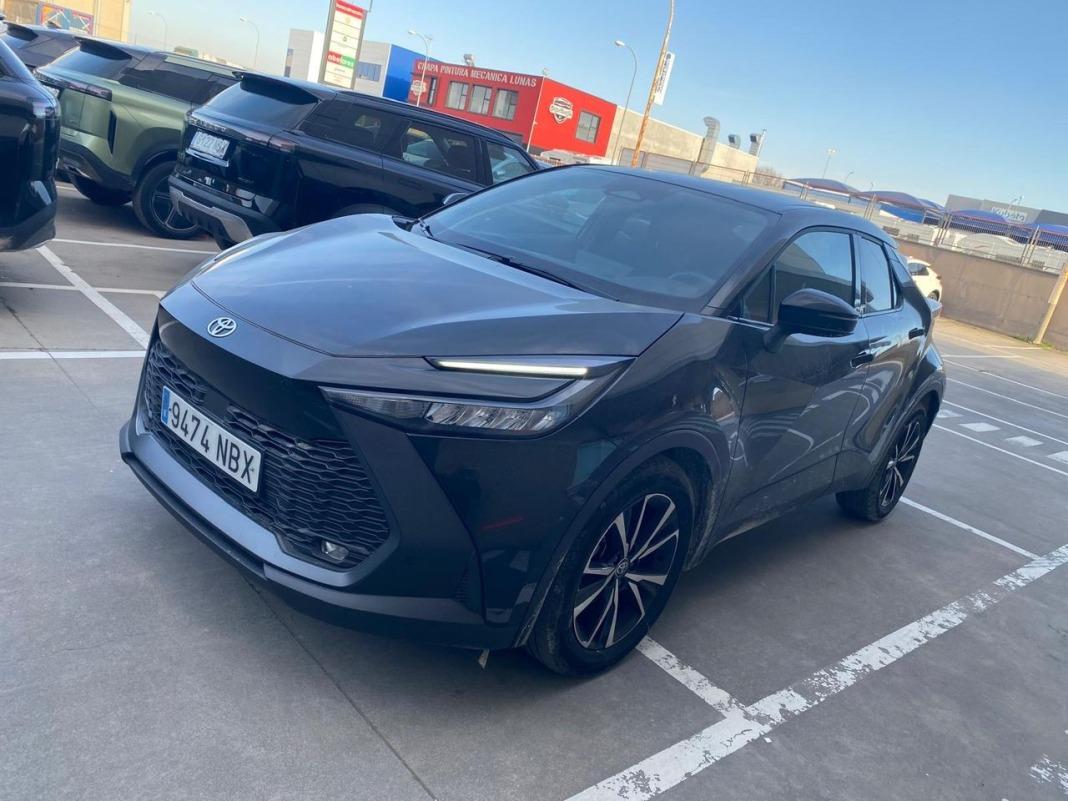 Toyota C-hr 1.8 Advance Hybrid 140