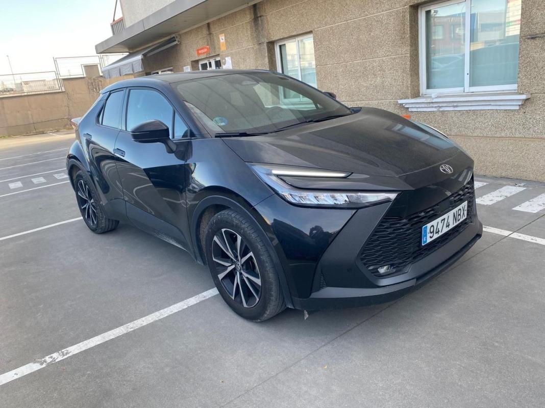 Toyota C-hr 1.8 Advance Hybrid 140