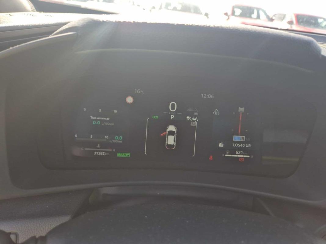 Toyota C-hr 1.8 Advance Hybrid 140