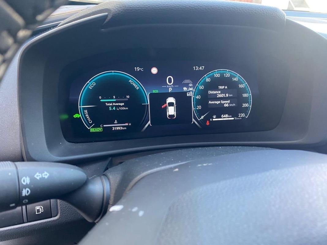 Toyota C-hr 1.8 Advance Hybrid 140