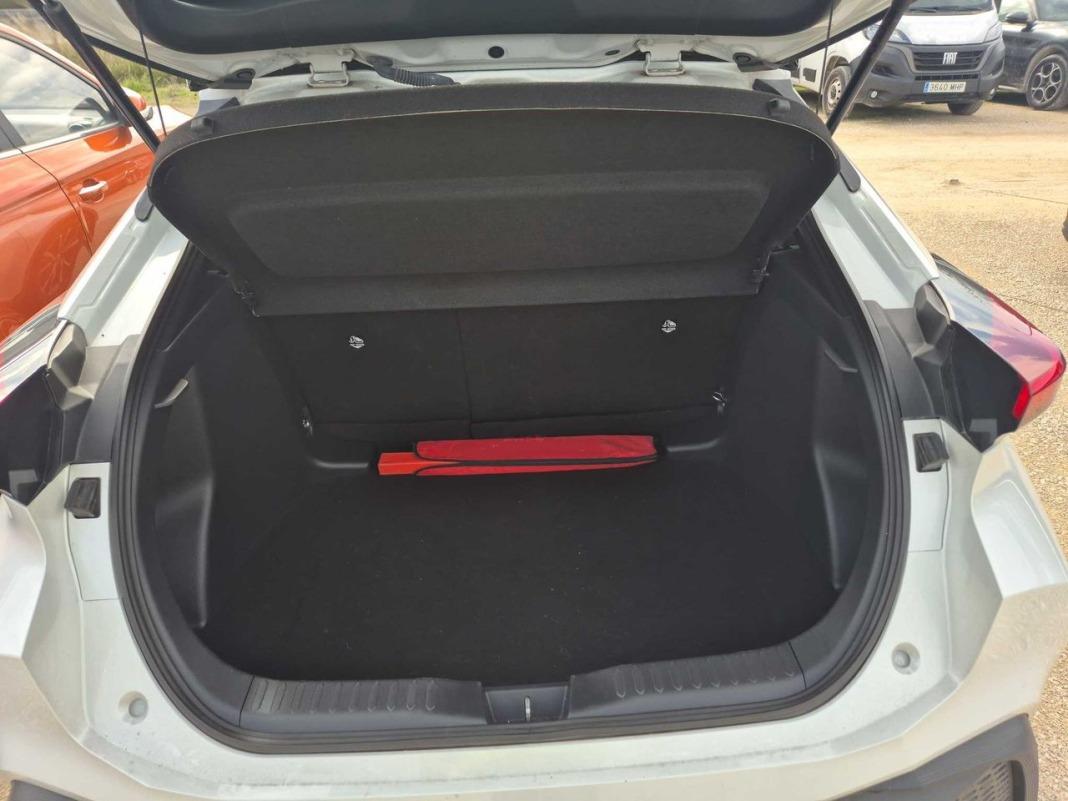 Toyota C-hr 1.8 Advance Hybrid 140