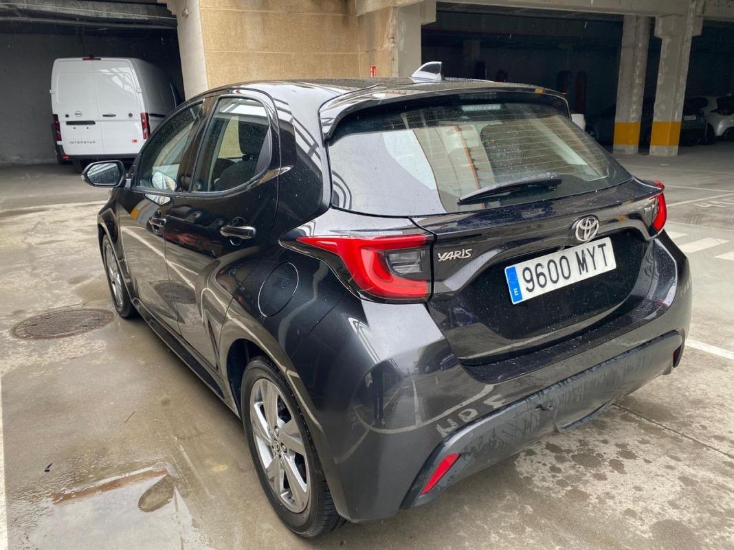 Toyota Yaris 1.5 120H Active Plus