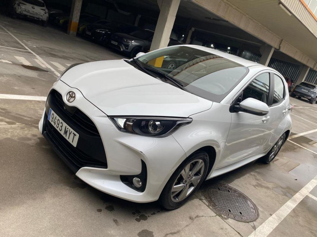 Toyota Yaris 1.5 120H Active Plus