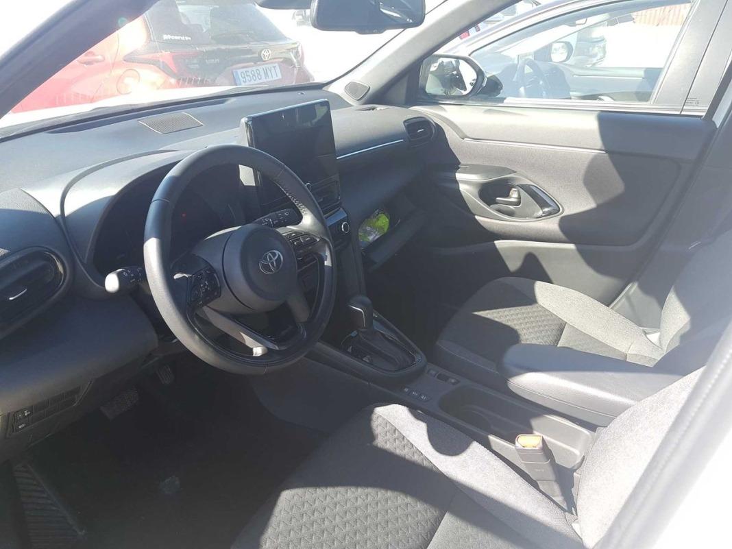 Toyota Yaris Cross 1.5 120H Active Plus