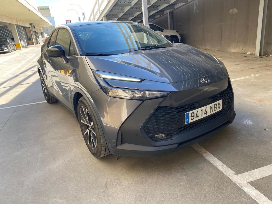Toyota C-hr 1.8 Advance Hybrid 140