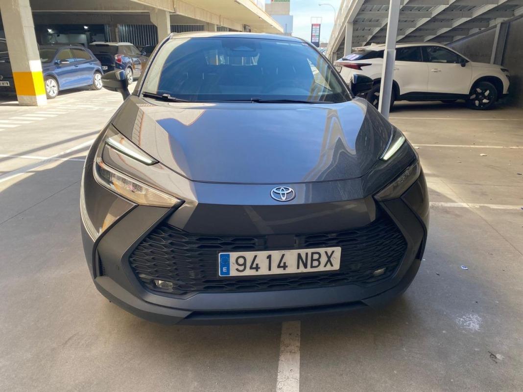 Toyota C-hr 1.8 Advance Hybrid 140