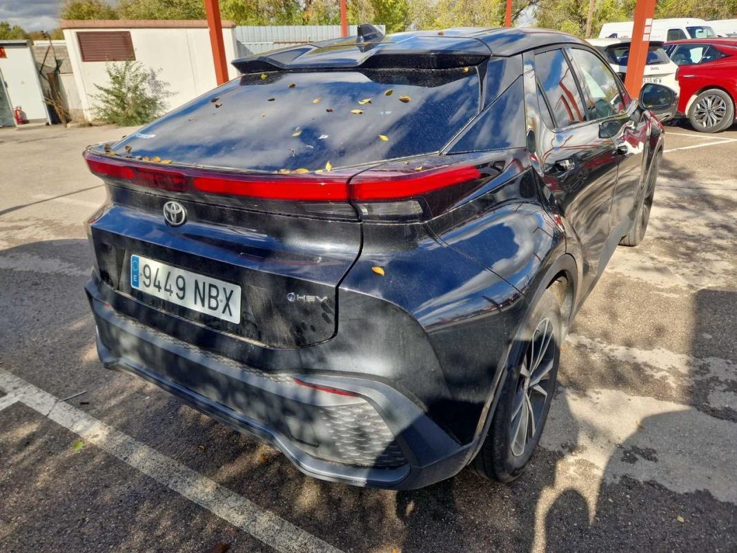 Toyota C-hr 1.8 Advance Hybrid 140