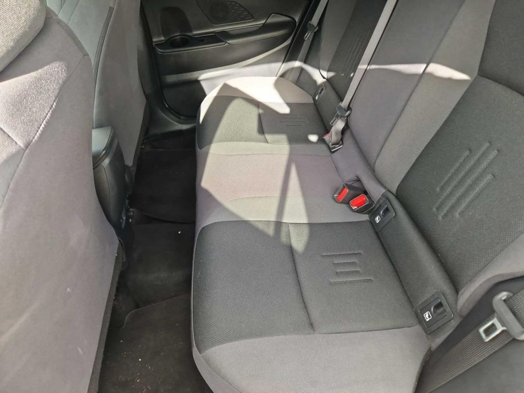 Toyota C-hr 1.8 Advance Hybrid 140