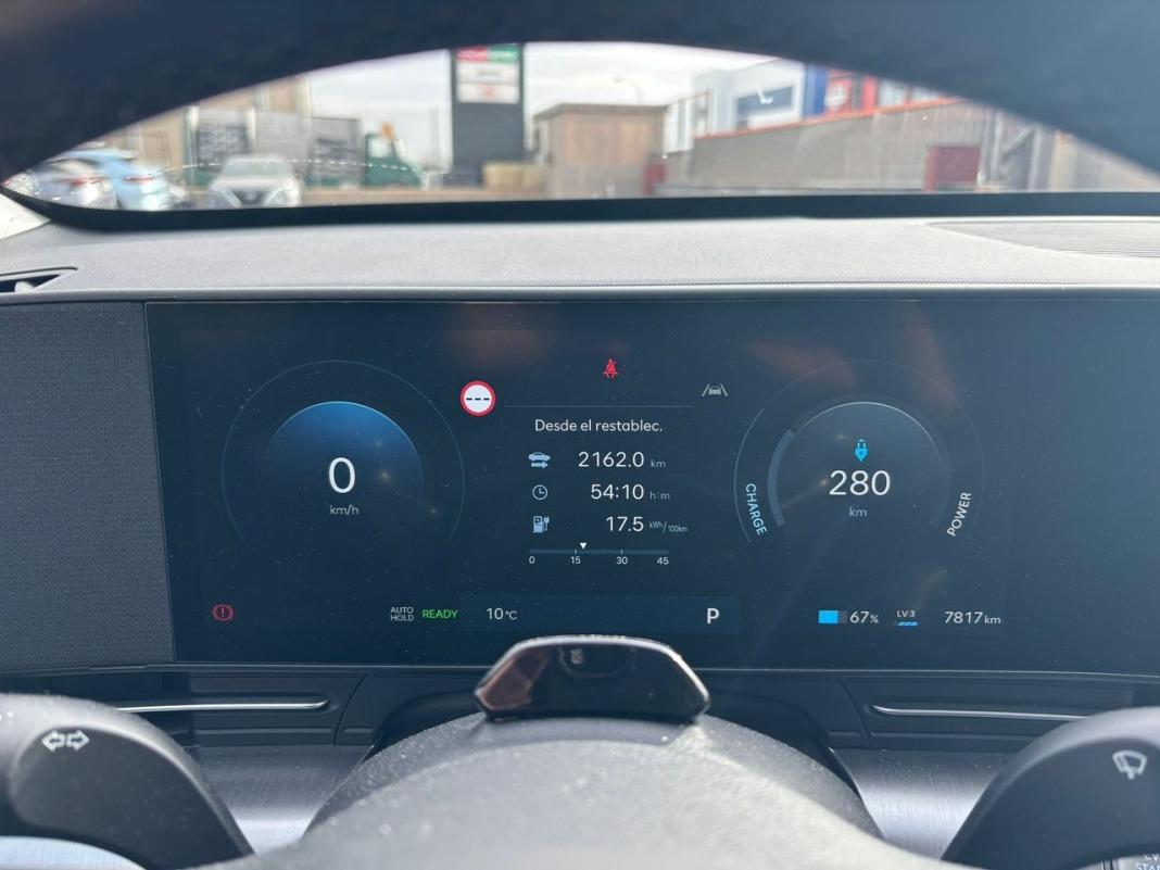 Hyundai Kona EV 150kW 65kWh Black Line