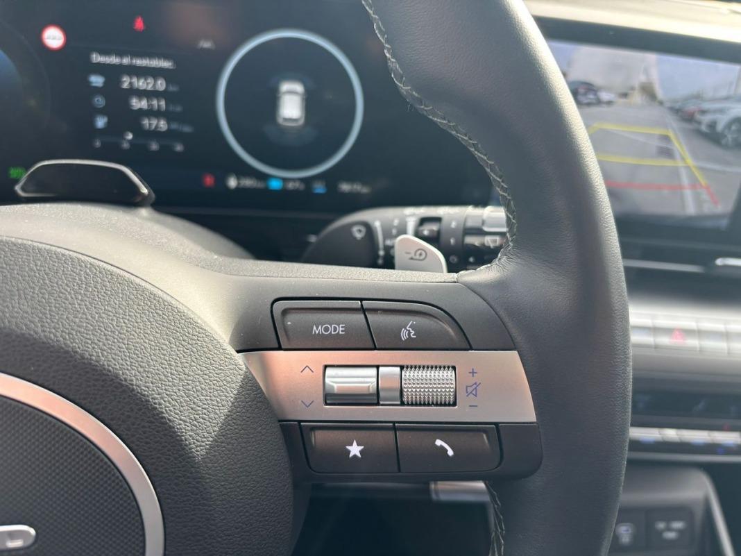 Hyundai Kona EV 150kW 65kWh Black Line