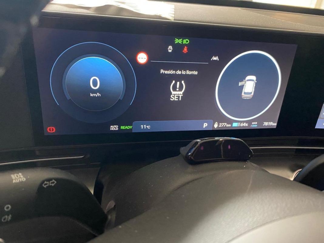 Hyundai Kona EV 150kW 65kWh Black Line