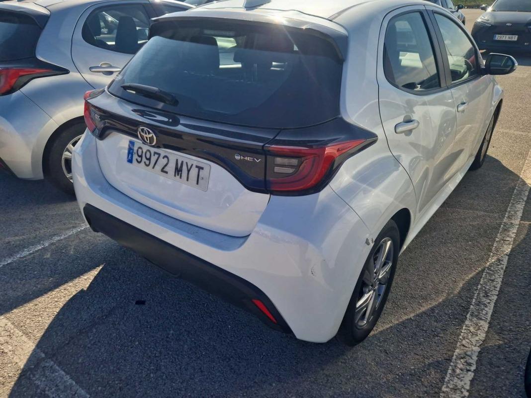 Toyota Yaris 1.5 120H Active Plus
