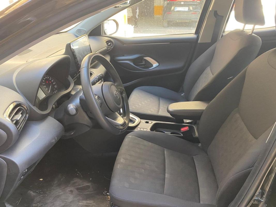 Toyota Yaris 1.5 120H Active Plus