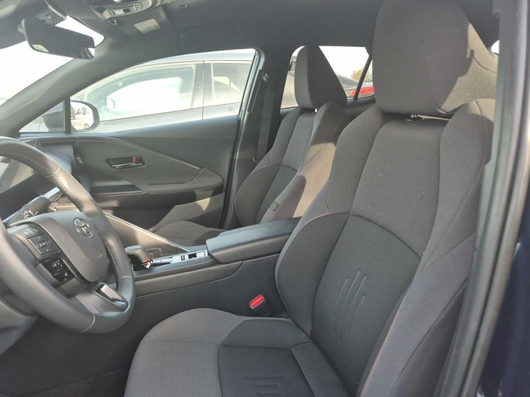 Toyota C-hr 1.8 Advance Hybrid 140