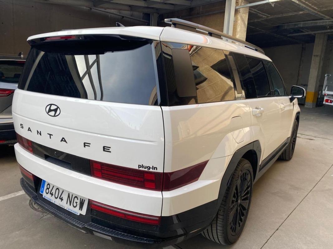 Hyundai Santa Fe PHEV 1.6T 253CV 4X4 AT Calligraphy Ll.Di