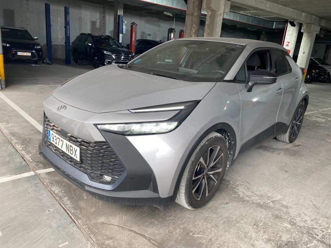Toyota C-hr 1.8 Advance Hybrid 140