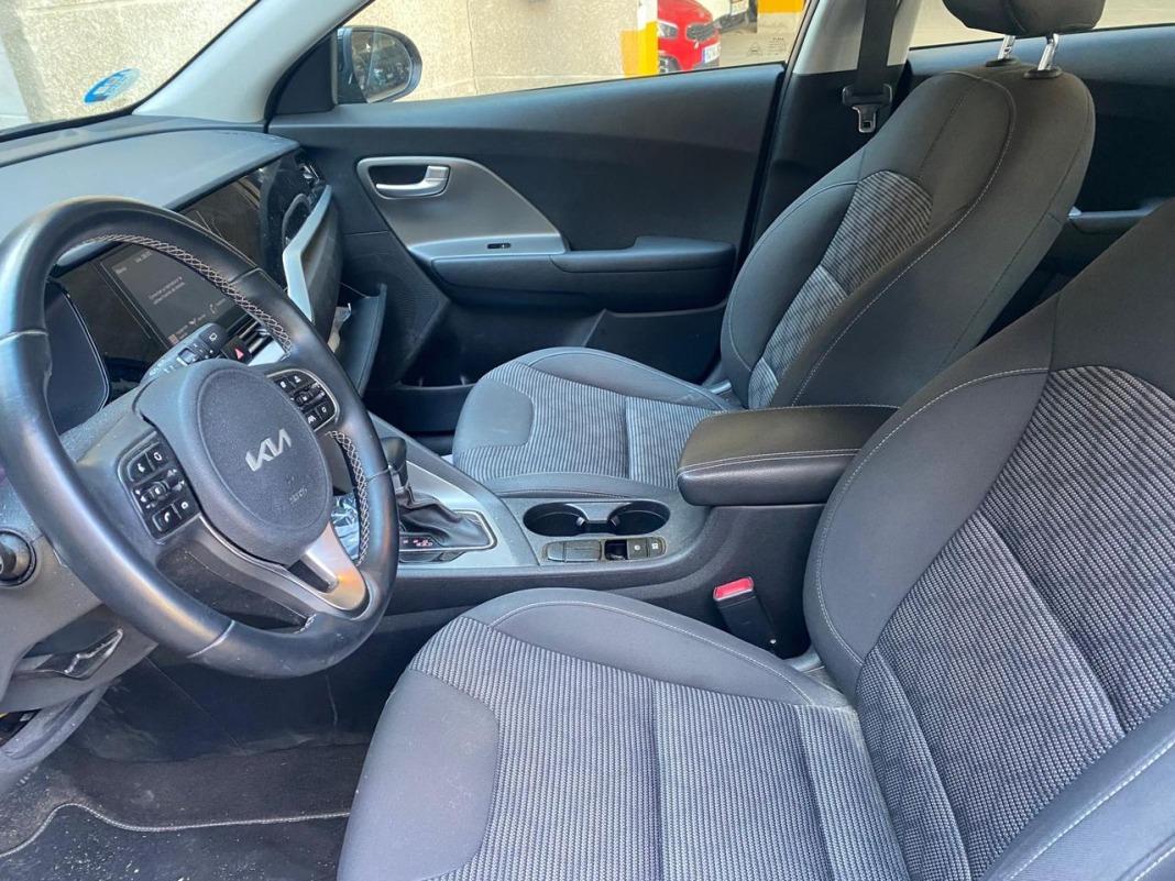 Kia Niro 1.6 GDi HEV 104kW (141CV) Drive