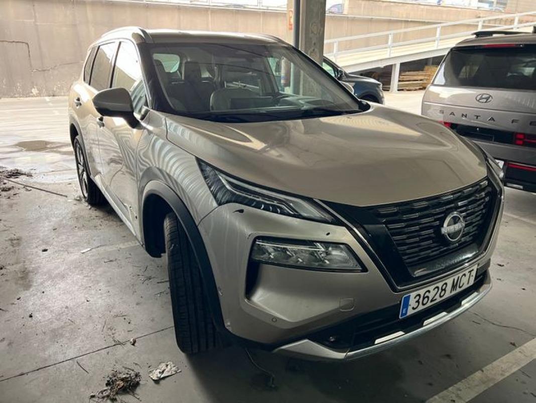 Nissan X-trail 5pl 1.5 e-4ORCE 158kW 4x4 A/T Tekna