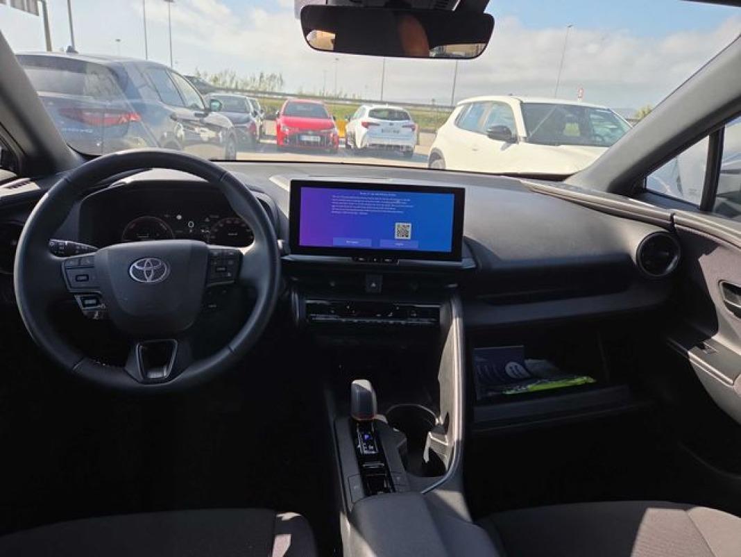 Toyota C-hr 1.8 Advance Hybrid 140