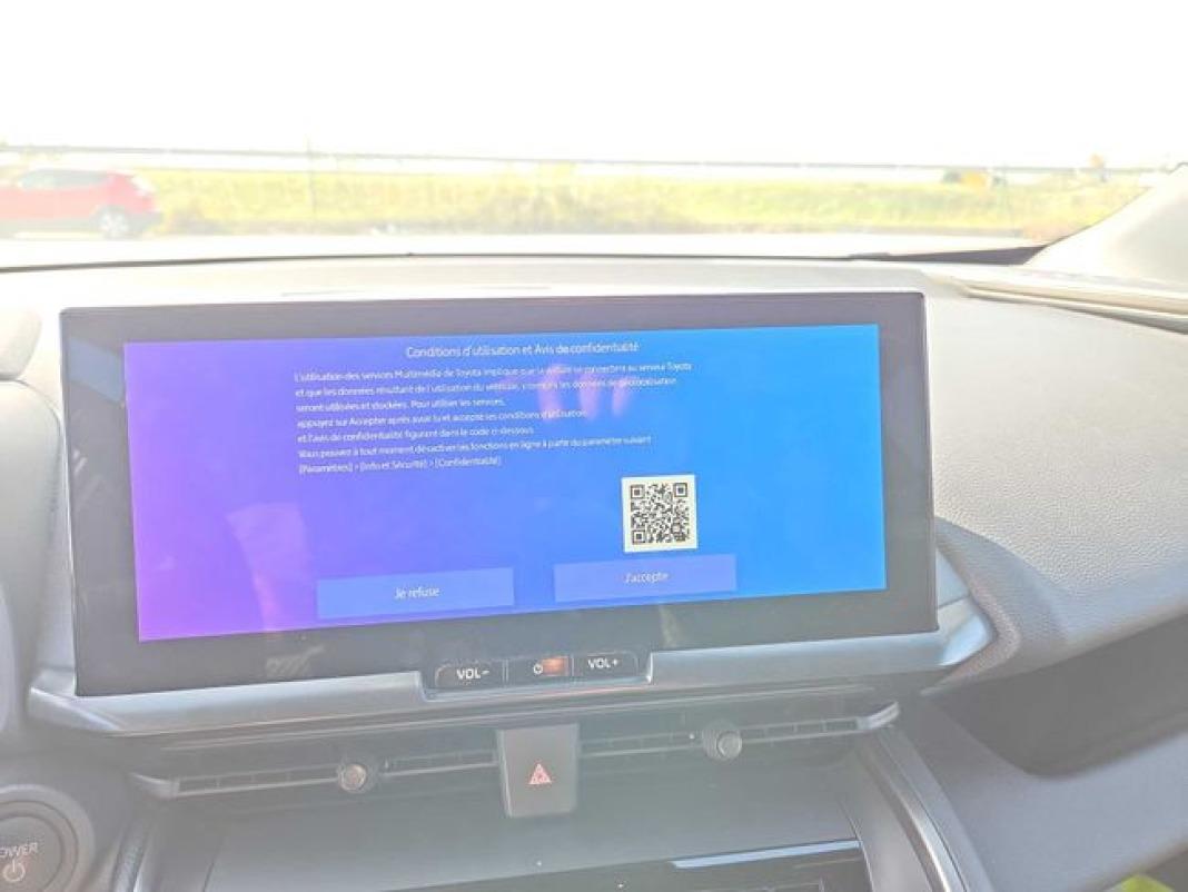 Toyota C-hr 1.8 Advance Hybrid 140