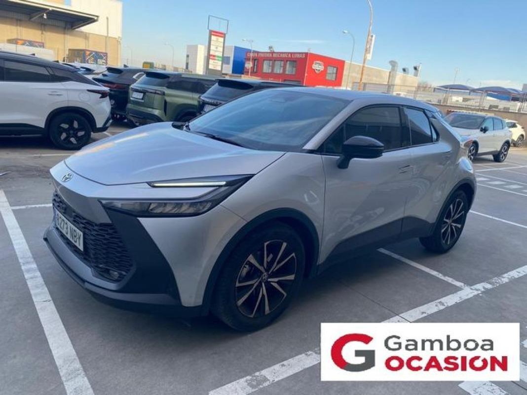 Toyota C-hr 1.8 Advance Hybrid 140