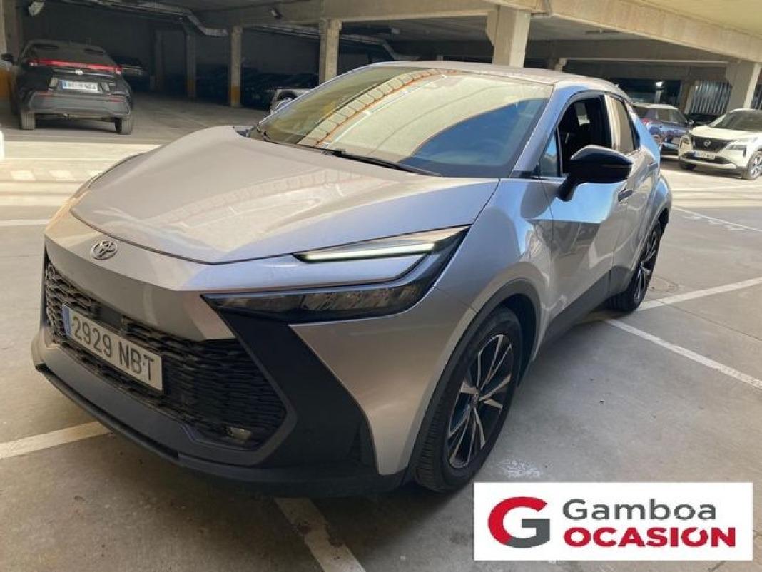 Toyota C-hr 1.8 Advance Hybrid 140