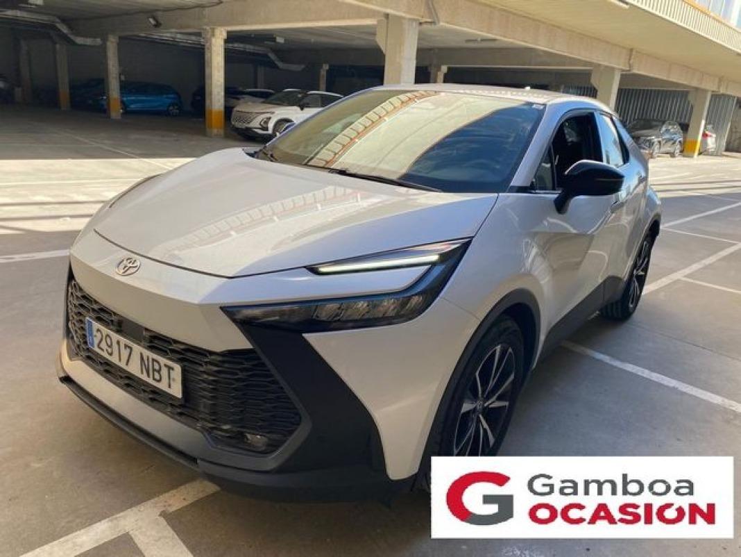 Toyota C-hr 1.8 Advance Hybrid 140