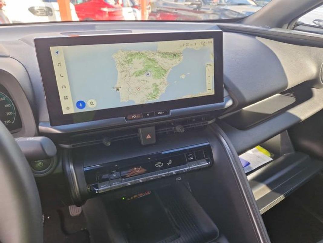 Toyota C-hr 1.8 Advance Hybrid 140