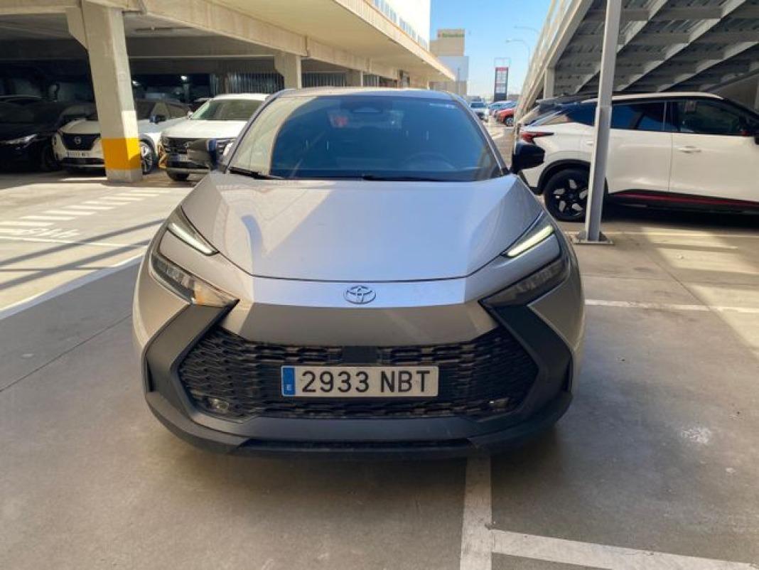 Toyota C-hr 1.8 Advance Hybrid 140