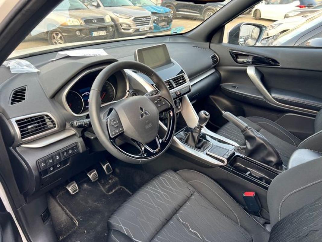 Mitsubishi Eclipse Cross 150T Motion