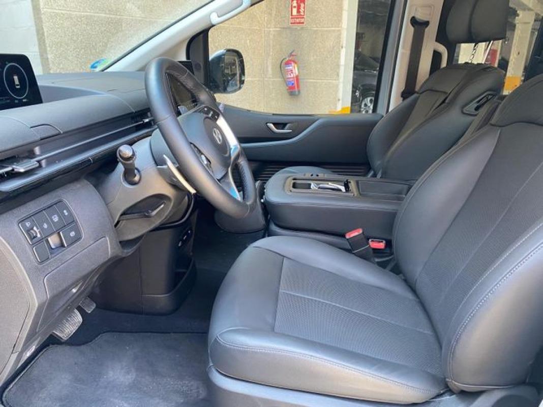 Hyundai Staria 9S HEV 1.6 TGDI 225CV 6AT STYLE