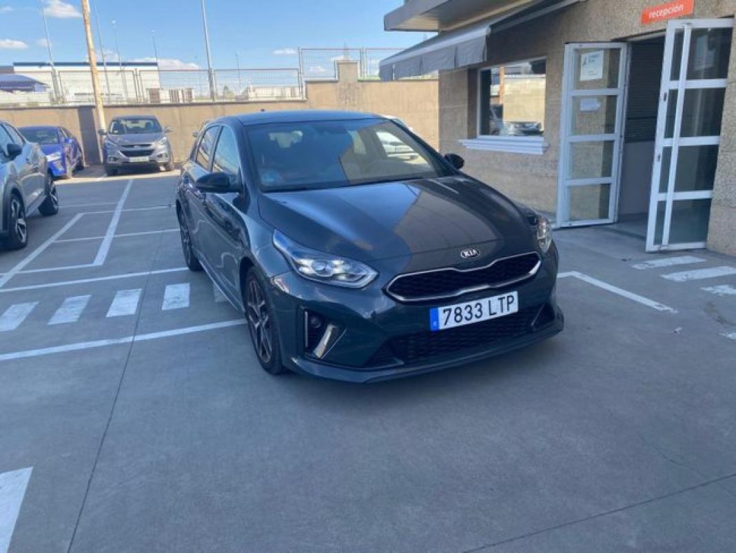 Kia Ceed 1.6 MHEV iMT 100kW (136CV) GT Line