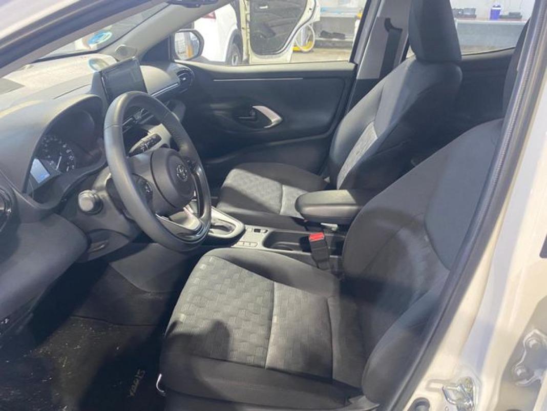 Toyota Yaris 1.5 120H Active Plus