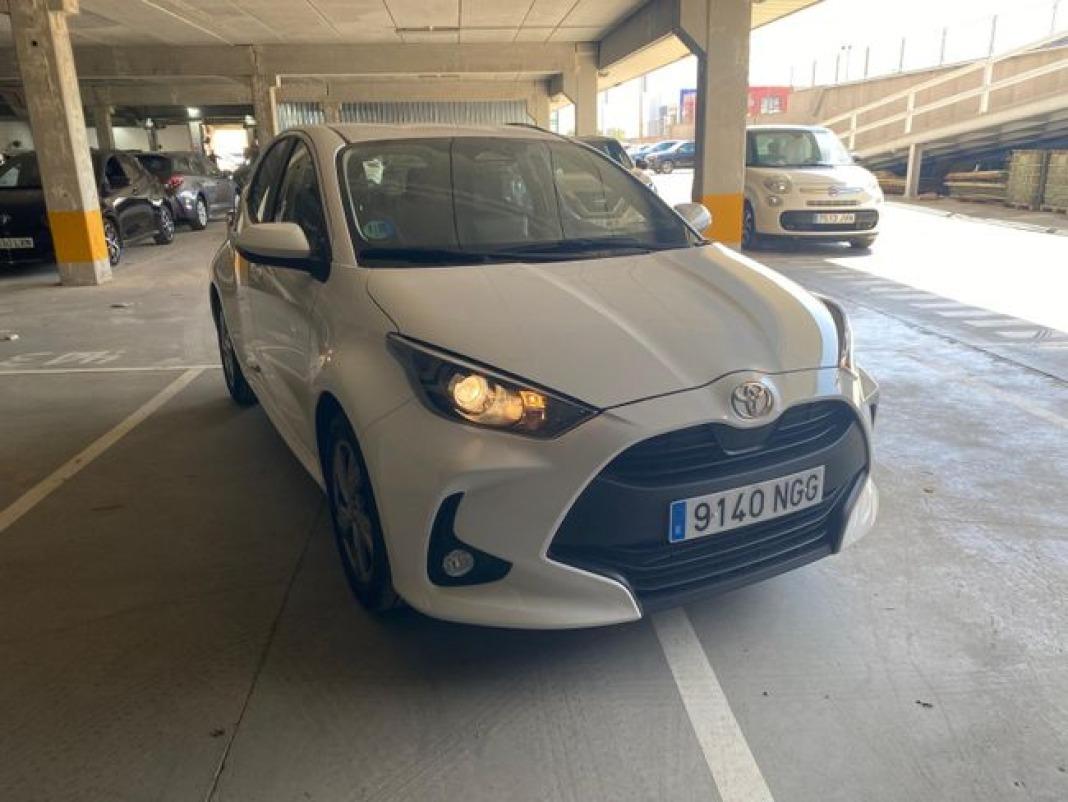 Toyota Yaris 1.5 120H Active Plus