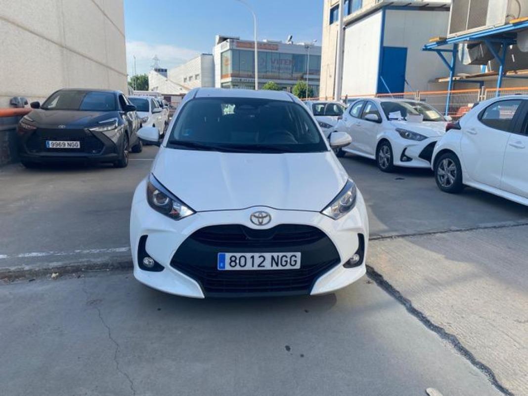 Toyota Yaris 1.5 120H Active Plus
