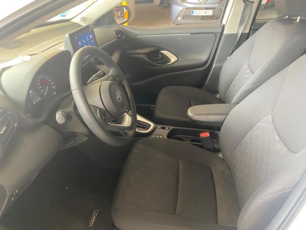 Toyota Yaris 1.5 120H Active Plus