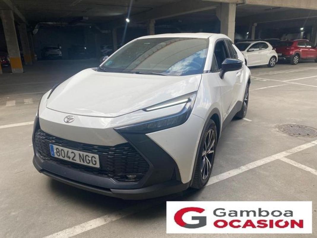 Toyota C-hr 1.8 Advance Hybrid 140