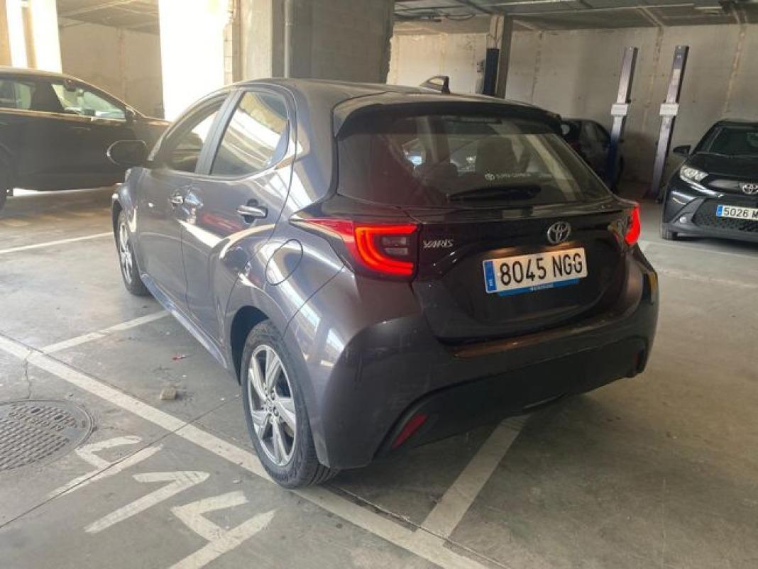 Toyota Yaris 1.5 120H Active Plus